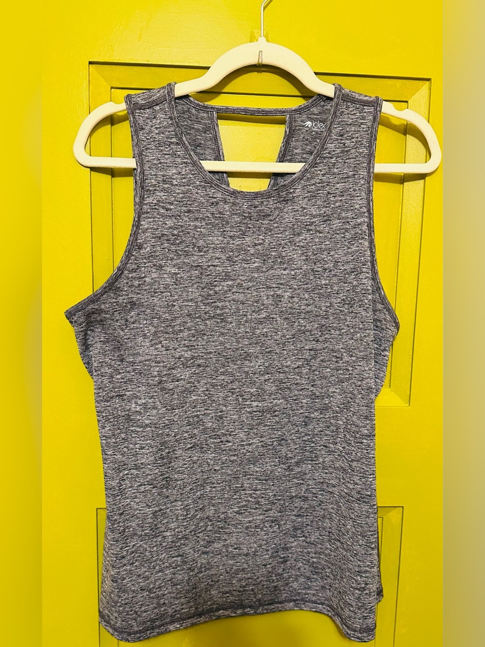 Ideology Women’s Gray Heathered Racerback Tank Top